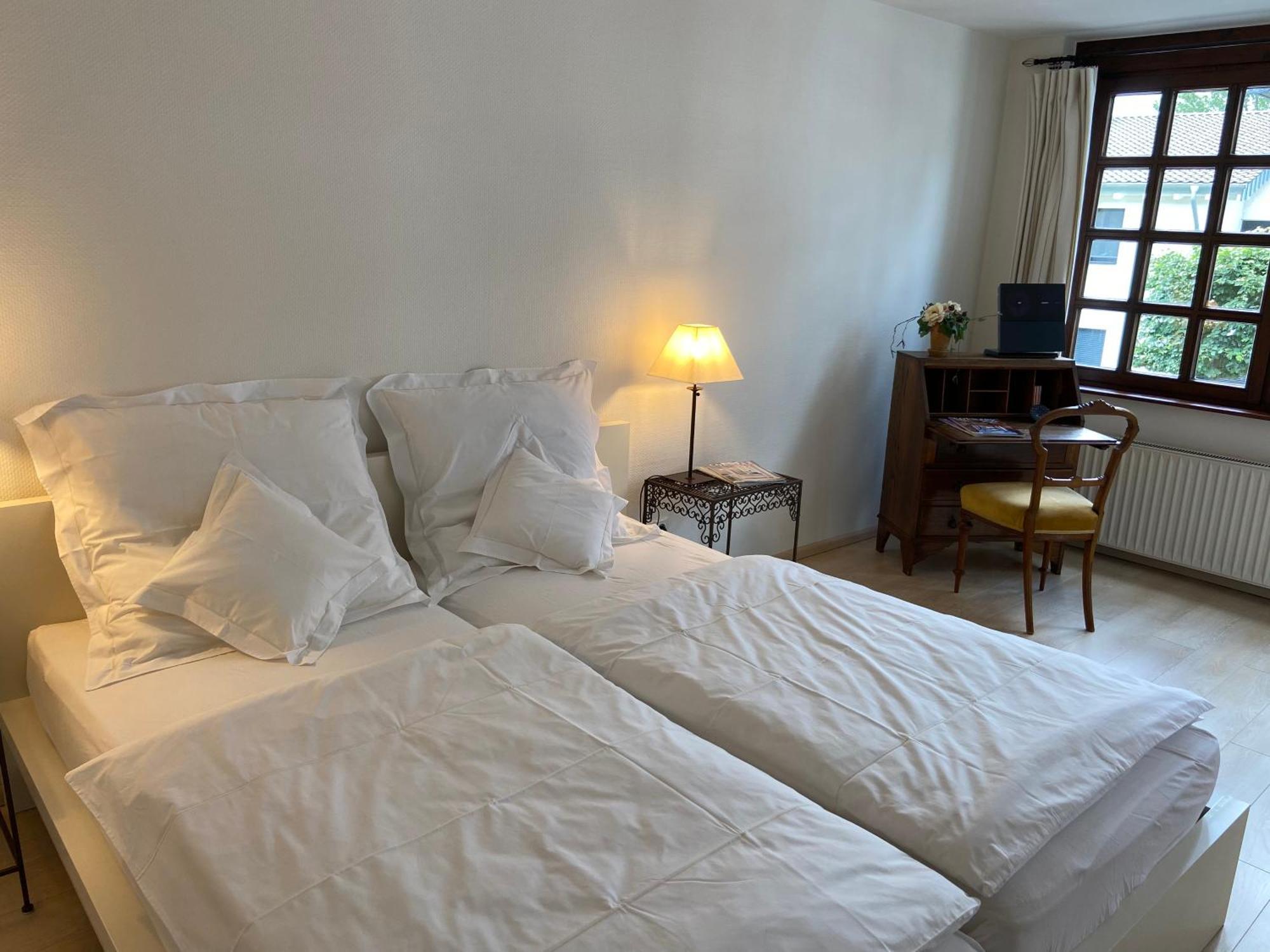 Haus Duerresbach Hotel Hennef  Bagian luar foto